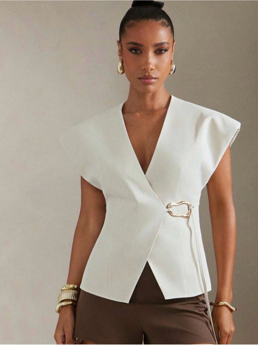 SHEIN White Sleeveless V-Neck Wrap Top with Gold Buckle Small